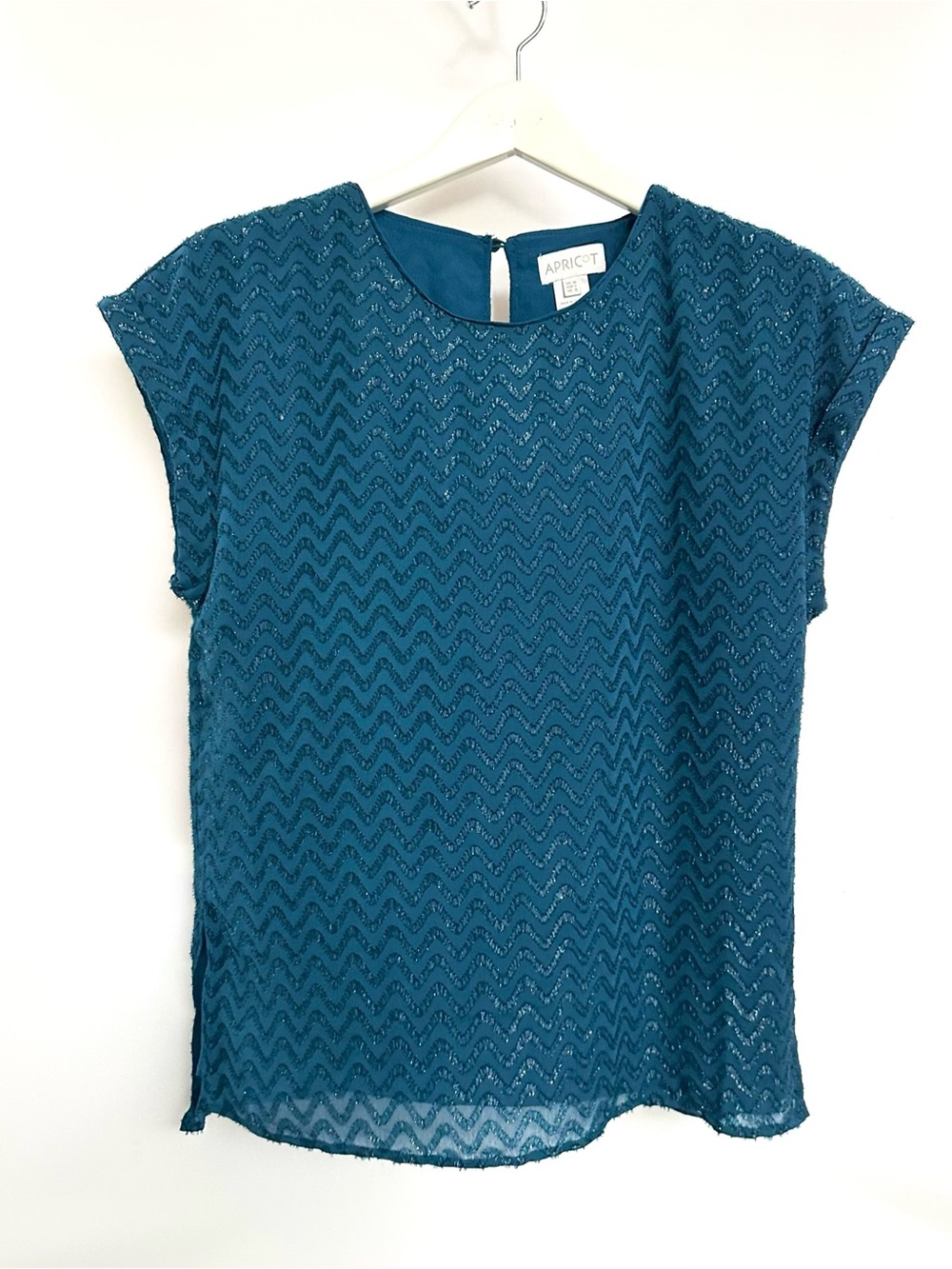 💲🔻 APRICOT Teal Chevron Lace Cap-Sleeve Top